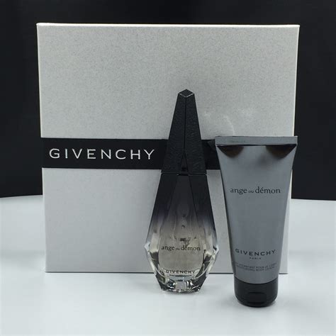 givenchy ange ou demon hondos|ange ou demon gift set.